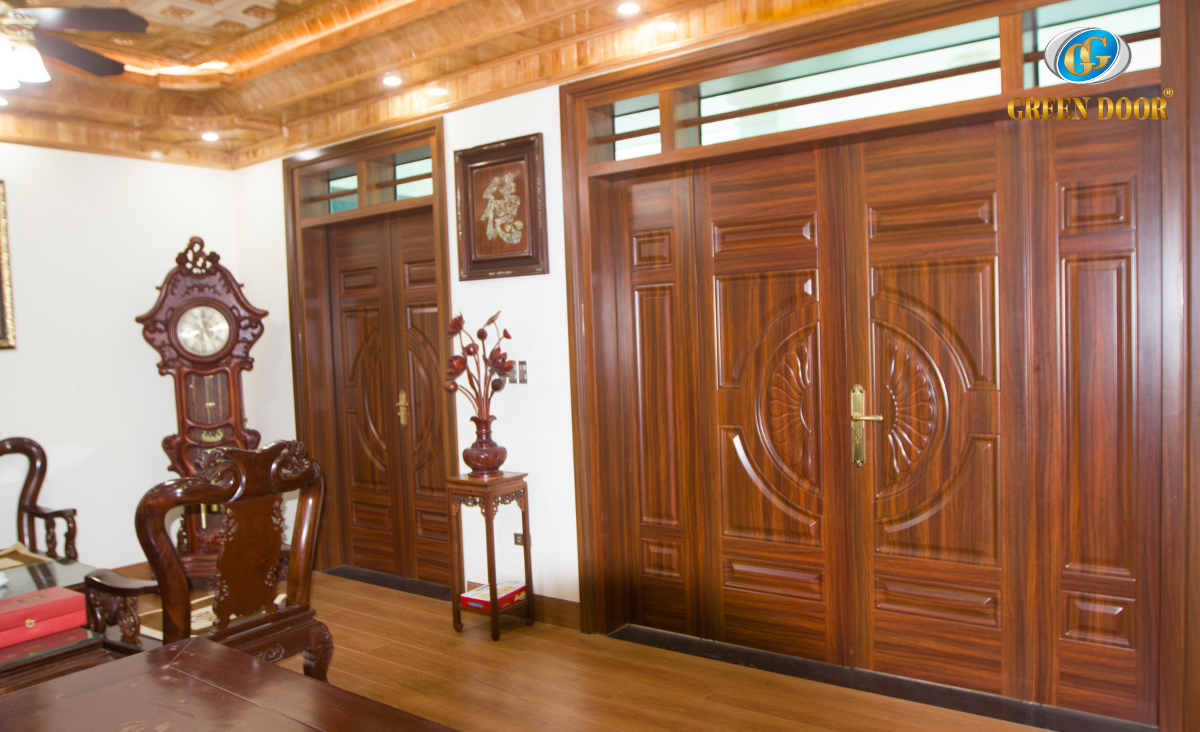 Có nên dùng cửa thép vân gỗ không? Giải đáp từ A - Z 2 Co Nen Dung Cua Thep Van Go Khong 2