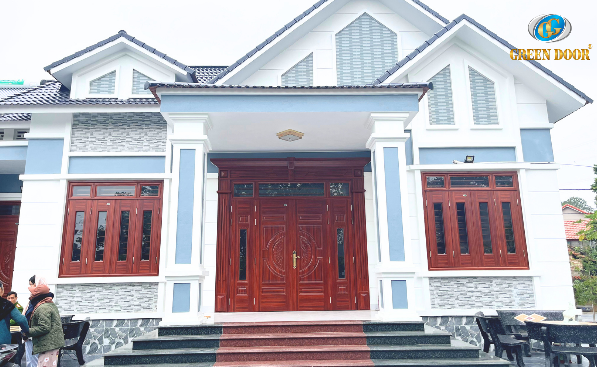 So sánh cửa thép vân gỗ và cửa gỗ: Lựa chọn nào tối ưu cho ngôi nhà của bạn? 3 So Sanh Cua Thep Van Go Va Cua Go 3